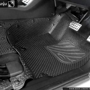 พรมกระดุมรถยนต์ตรงรุ่น - Honda - HR-V