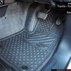 พรมปูพื้นรถยนต์ Toyota Fortuner Gen2