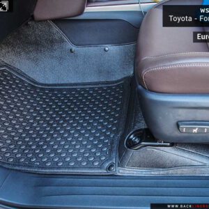 พรมปูพื้นรถยนต์ Toyota Fortuner Gen2
