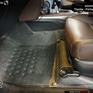 พรม Fortuner Legender