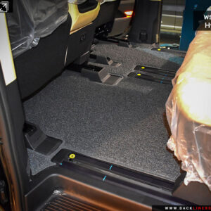 พรมไวนิลดักฝุ่น Hyundai Staria