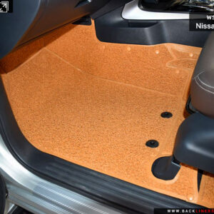 พรมไวนิลดักฝุ่น Nissan Terra