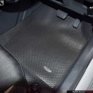 พรมรถยนต์ Toyota Veloz