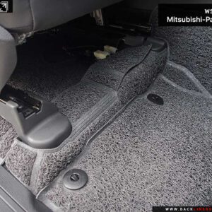 พรมนไวนิลดักฝุ่น pajero sport