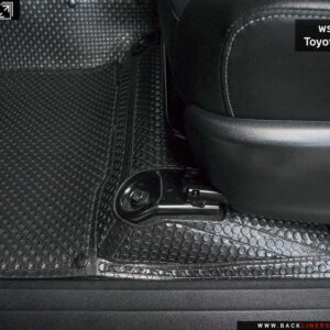 พรมกระดุม ผ้ายาง Revo 4 ประตู