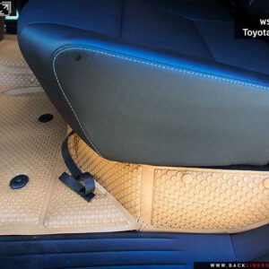 พรมกระดุม ผ้ายาง Revo 4 ประตู