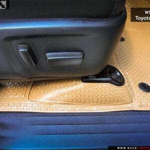 พรมกระดุม ผ้ายาง Revo 4 ประตู