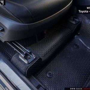 พรมรถยนต์ ผ้ายาง Toyota Corolla Cross ลายหลุมรังผึ้ง