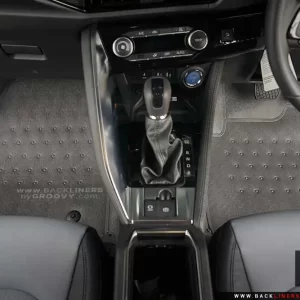 ผ้ายาง , พรมรถยนต์ Toyota Yaris Cross