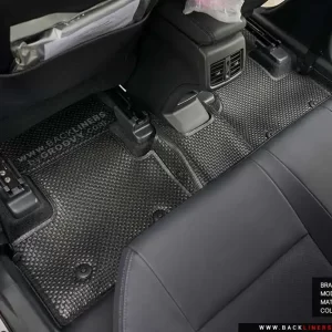พรมกระดุม ผ้ายาง พรมรถยนต์ Yaris Cross