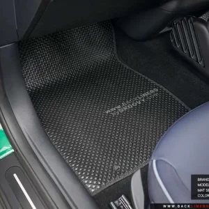 พรมกระดุม พรมรถยนต์ ผ้ายาง mini cooper se j01