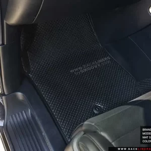 พรมกระดุม พรมรถยนต์ตรงรุ่น ผ้ายาง Toyota Alphard Vellfire - AH30