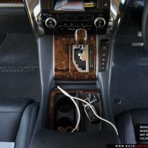 พรมกระดุม, พรมรถยนต์เข้ารูป, ผ้ายาง Alphard AH30