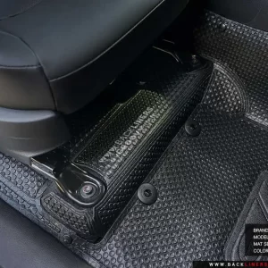 พรมกระดุม พรมรถยนต์ ผ้ายาง พรมไวนิลดักฝุ่น mu-x