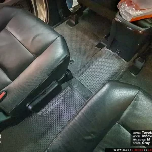 พรมรถยนต์ พรมกระดุม ผ้ายาง Toyota Innova Crysta Gen2 AN140