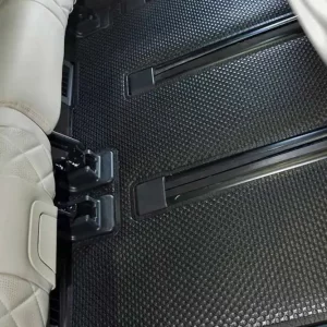 พรมกระดุม ผ้ายาง พรมรถยนต์ Denza D9