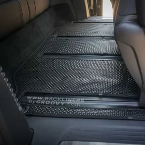 พรมรถยนต์ ผ้ายาง พรมกระดุม zeekr 009