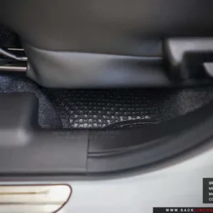 พรมรถยนต์, พรมกระดุม, ผ้ายาง Suzuki-Swift-A2L | Back Liners®