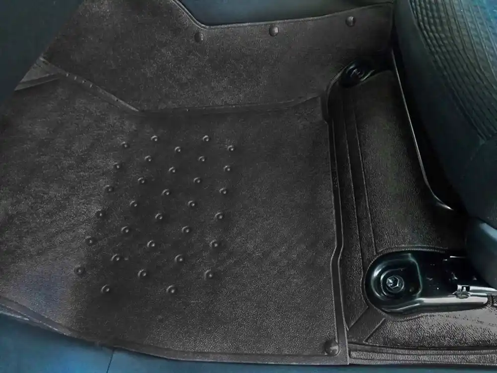 พรมรถยนต์ ผ้ายาง Toyota Hilux Revo Smart cab