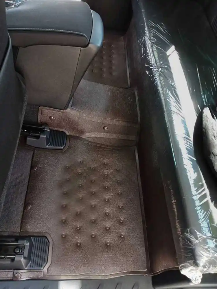 พรมรถยนต์ ผ้ายาง Toyota Hilux Revo Smart cab