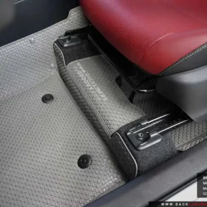 พรมรถยนต์ ผ้ายาง พรมกระดุม Corolla Cross