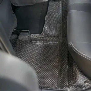 พรมรถยนต์ พรมกระดุม ผ้ายาง Toyota Yaris Hatchback