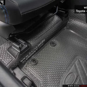 พรมรถยนต์ พรมกระดุม ผ้ายาง Toyota Yaris Hatchback