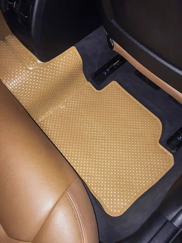 พรมรถยนต์ พรมกระดุม ผ้ายางกระดุม BMW 3 series F30