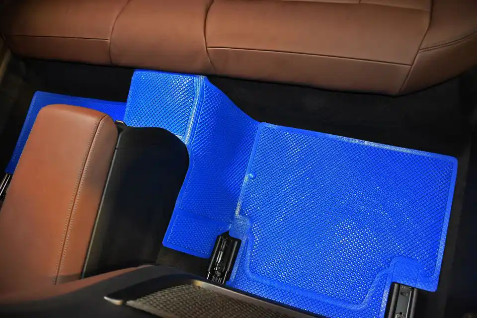 พรมรถยนต์ พรมกระดุม ผ้ายางกระดุม BMW 3 series G20