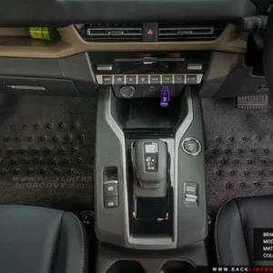 พรมรถยนต์ ผ้ายาง พรมกระดุม Mitsubishi Xforce