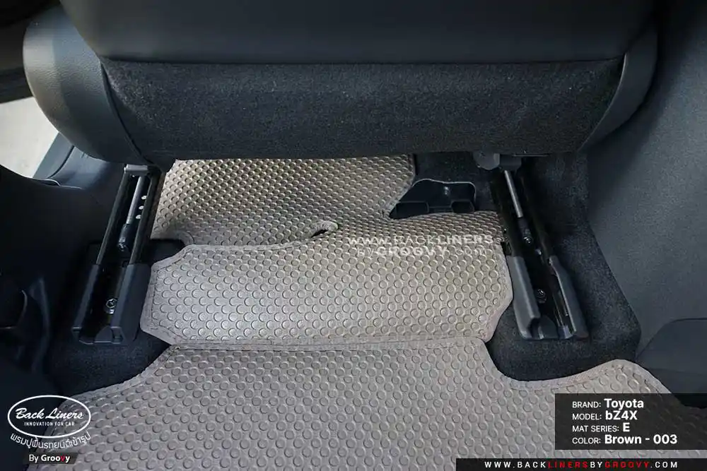 พรมรถยนต์ ผ้ายาง Toyota bz4x 2025