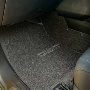 พรมไวนิลดักฝุ่น พรมดักฝุ่น ผ้ายางดักฝุ่น พรมใยบวบ Toyota Hilux Travo