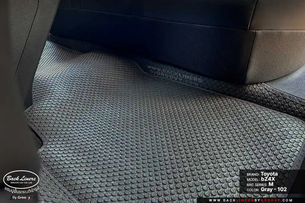พรมรถยนต์ พรมกระดุม ผ้ายางกระดุม Toyota bZ4X-2025