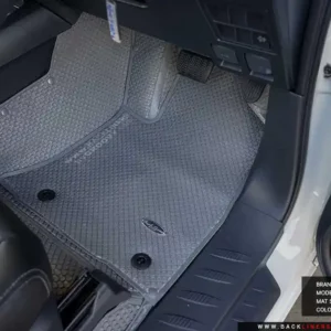 พรมกระดุม พรมรถยนต์ ผ้ายางกระดุม Revo Smart cab