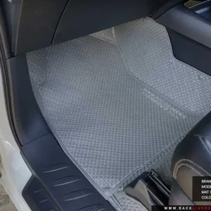 พรมกระดุม พรมรถยนต์ ผ้ายางกระดุม Revo Smart cab