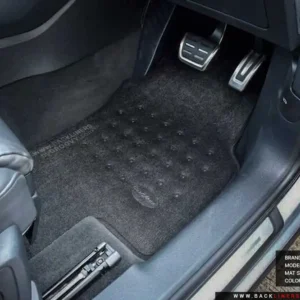 พรมกระดุม ผ้ายางกระดุม พรมรถยนต์ Audi Q3 Gen2 F3 Sportback