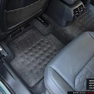 พรมกระดุม ผ้ายางกระดุม พรมรถยนต์ Audi Q3 Gen2 F3 Sportback