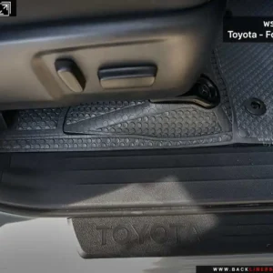พรมกระดุม ผ้ายางกระดุม พรมรถยนต์ Toyota Fortuner Gen2